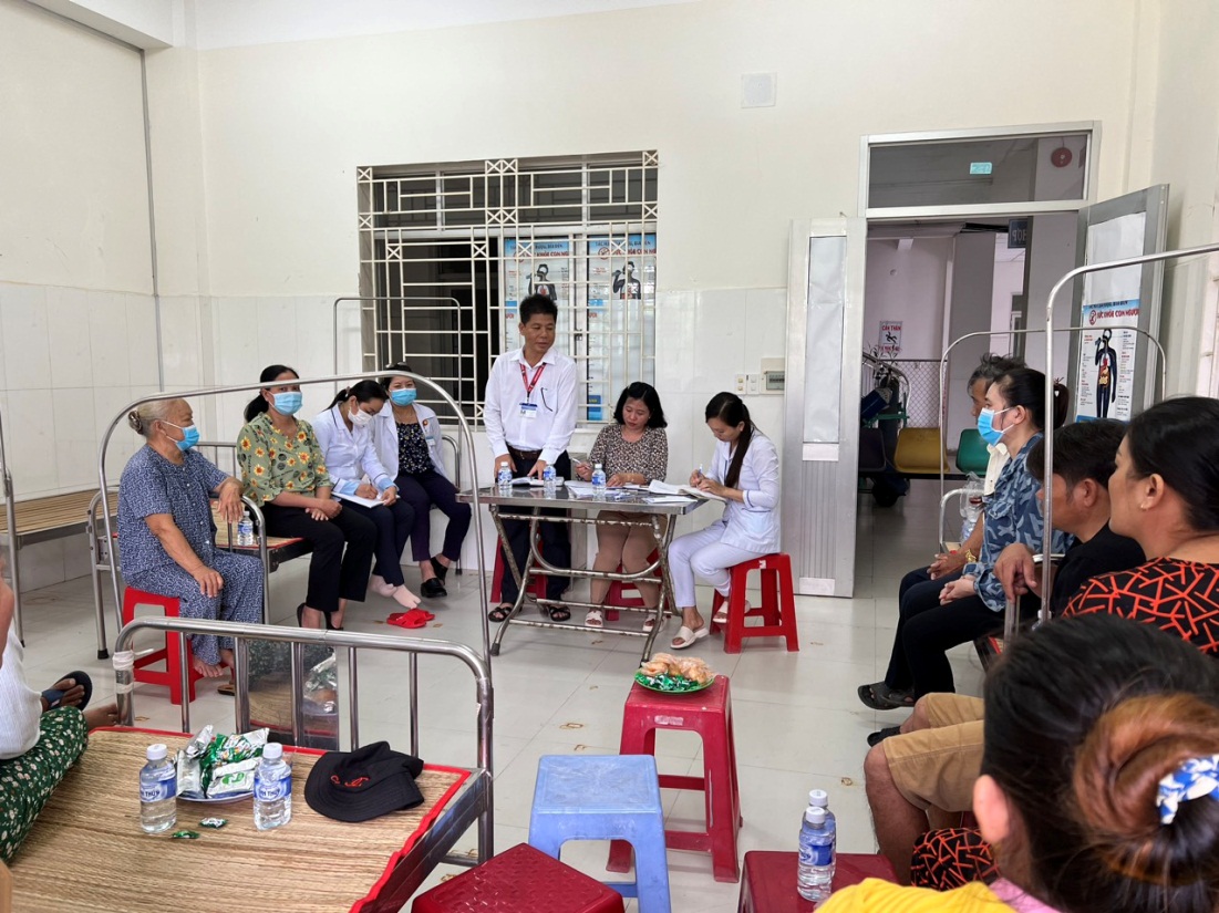Trung tâm Y tế huyện Tân Phước tổ chức Họp hội đồng người bệnh cấp bệnh viện